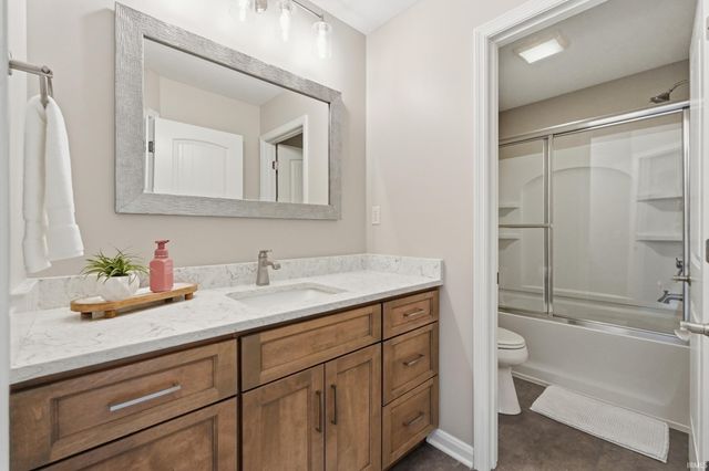14118 Sandstone Drive, Fort Wayne, IN 46814