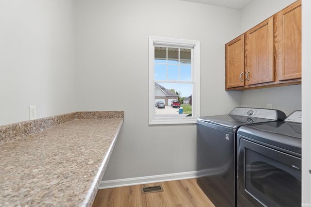 14118 Sandstone Drive, Fort Wayne, IN 46814