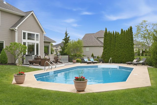 14118 Sandstone Drive, Fort Wayne, IN 46814