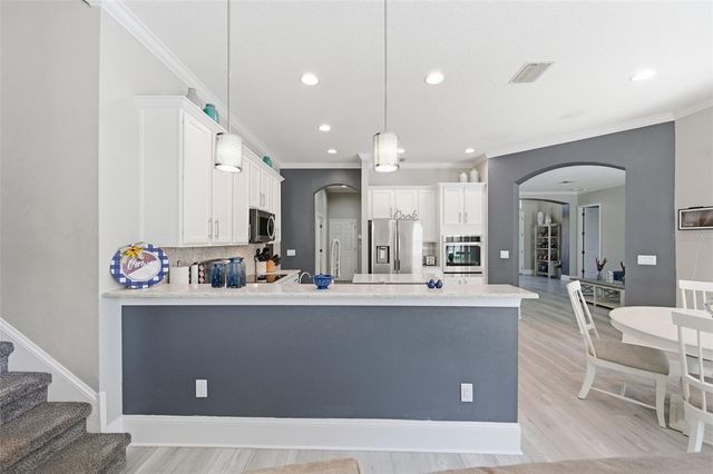 11508 OYSTER BAY CIRCLE, New Port Richey, FL 34654