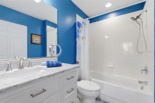 11508 OYSTER BAY CIRCLE, New Port Richey, FL 34654