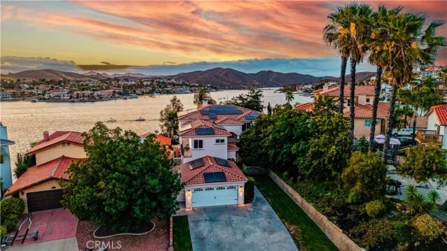 29723 Eagle Point Drive, Canyon Lake, CA 92587