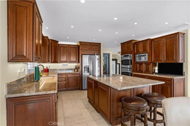 29723 Eagle Point Drive, Canyon Lake, CA 92587