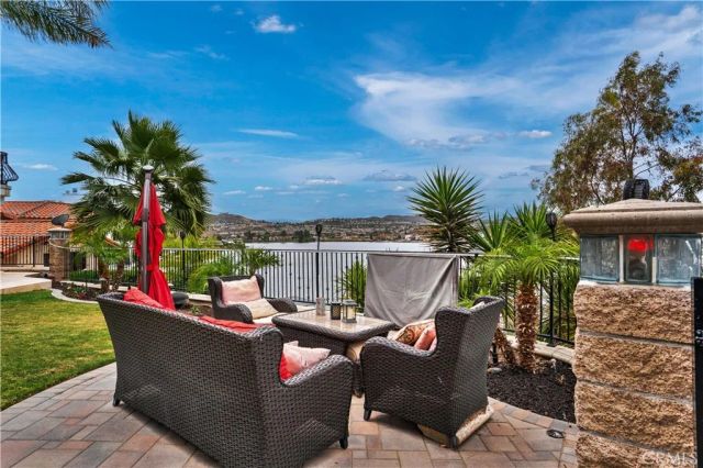 29723 Eagle Point Drive, Canyon Lake, CA 92587