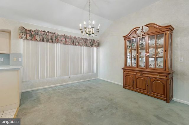 29 JOYCE PL, Parlin, NJ 08859