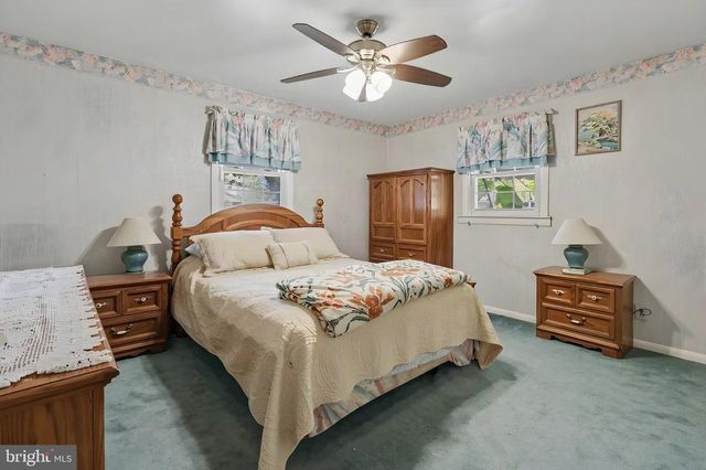 29 JOYCE PL, Parlin, NJ 08859