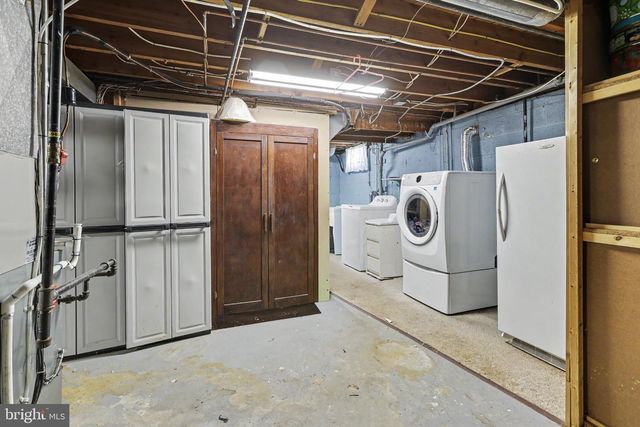 29 JOYCE PL, Parlin, NJ 08859