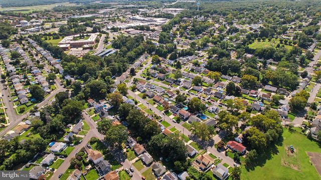 29 JOYCE PL, Parlin, NJ 08859