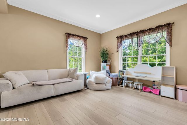 73 Paulson Road, Wrightstown, NJ 08562