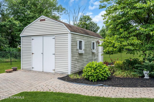 73 Paulson Road, Wrightstown, NJ 08562