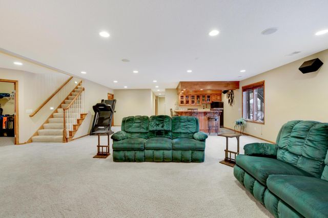 4318 153rd Avenue NE, Ham Lake, MN 55304