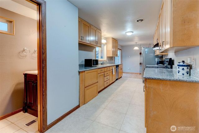 1114 NE 129Th Street, Vancouver, WA 98685