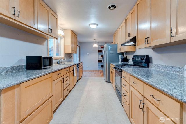 1114 NE 129Th Street, Vancouver, WA 98685