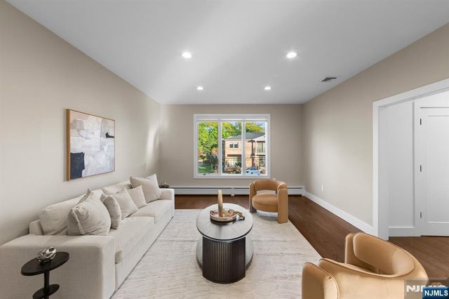 1221 Fairmount Place, Fort Lee, NJ 07024