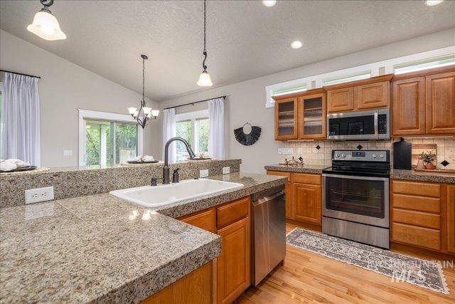 5710 W Grover, Boise, ID 83705