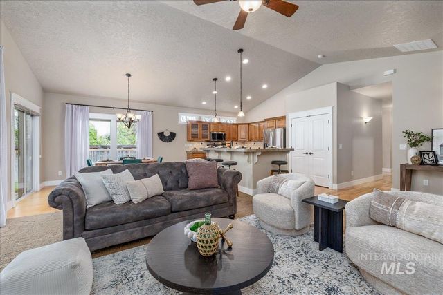 5710 W Grover, Boise, ID 83705