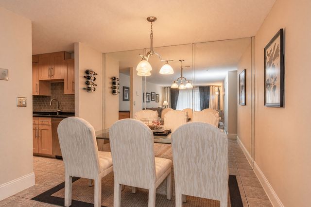 15 Bower Rd D3, Quincy, MA 02169