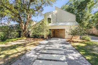 213 Lakewood W Drive, Mobile, AL 36608