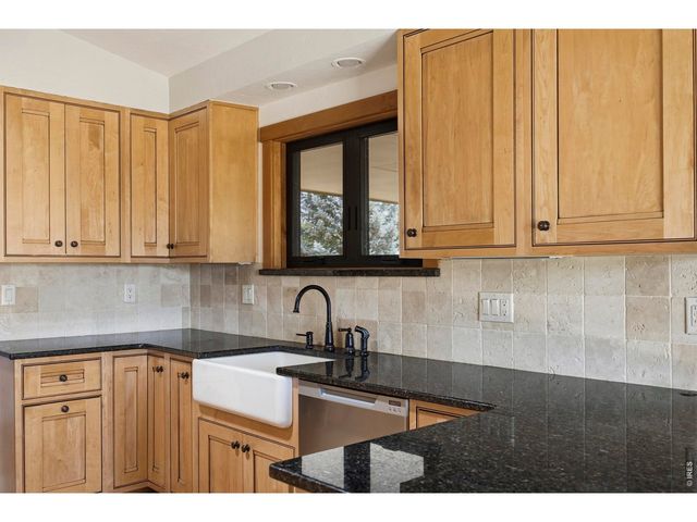400 Ridgewood Ct, Fort Collins, CO 80524