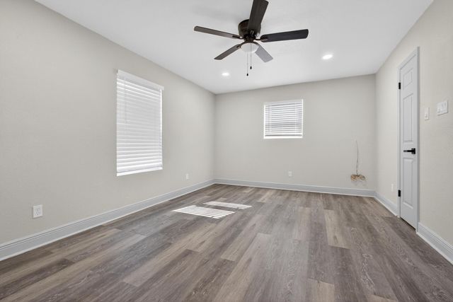 4431 Enchantedgate Drive, Spring, TX 77373