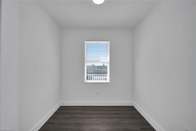 275 SW 4th ST # 200, Cape Coral, FL 33991