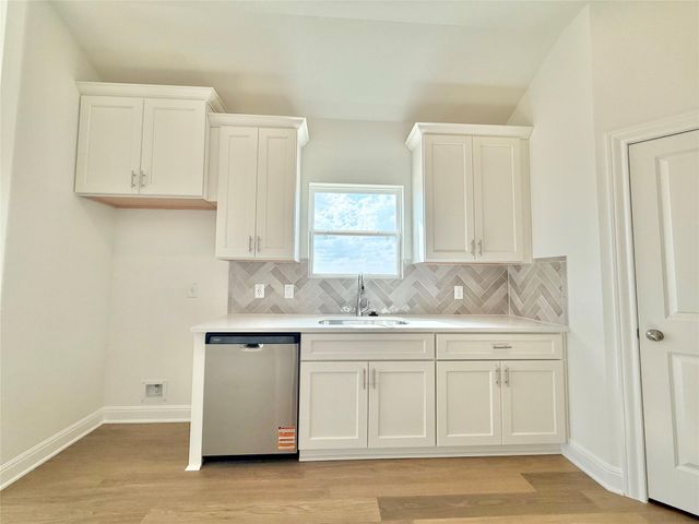 461 Young ST, Buda, TX 78610