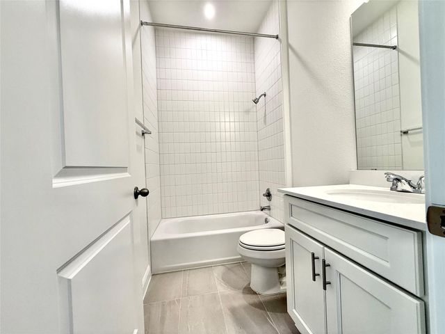 461 Young ST, Buda, TX 78610