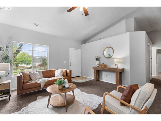 10519 Ne 45TH Ave, Vancouver, WA 98686