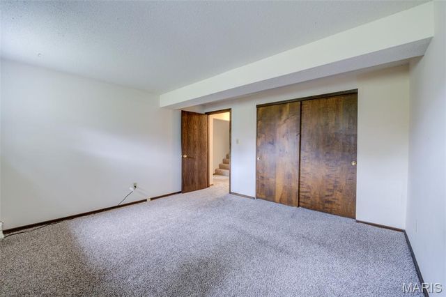 1647 Chapman Court, St Charles, MO 63303