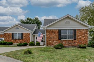 1647 Chapman Court, St Charles, MO 63303
