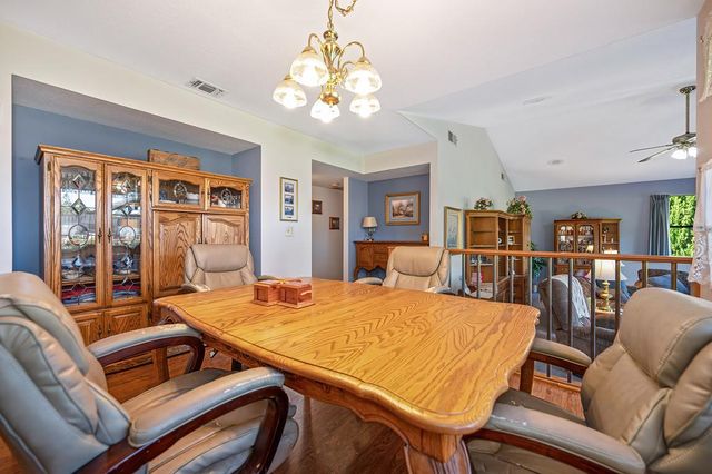 7561 Orange Dr, Citrus Heights, CA 95610