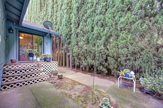 7561 Orange Dr, Citrus Heights, CA 95610