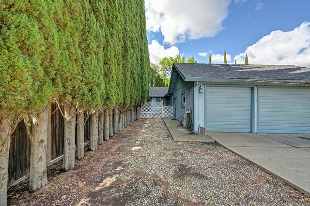7561 Orange Dr, Citrus Heights, CA 95610