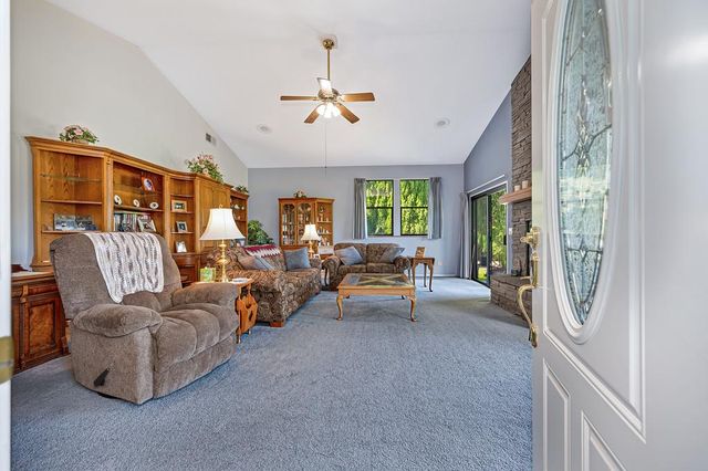 7561 Orange Dr, Citrus Heights, CA 95610