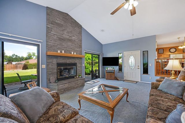 7561 Orange Dr, Citrus Heights, CA 95610