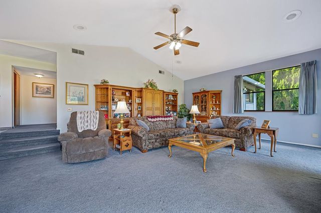 7561 Orange Dr, Citrus Heights, CA 95610