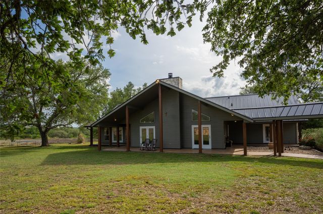 294 Hidden Creek DR, Dripping Springs, TX 78620