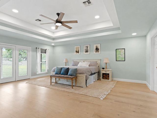 294 Hidden Creek DR, Dripping Springs, TX 78620