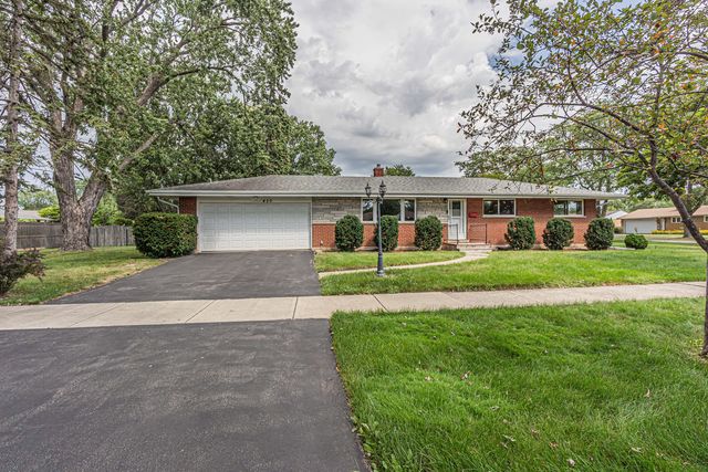 420 Berkshire Lane, Des Plaines, IL 60016