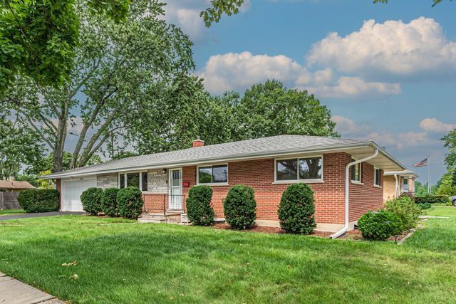 420 Berkshire Lane, Des Plaines, IL 60016
