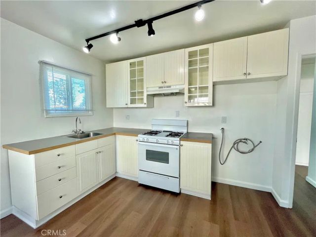 1845 Peck A, Monrovia, CA 91016