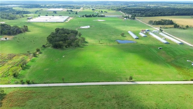 Digby Drive, Gentry, AR 72734