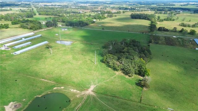Digby Drive, Gentry, AR 72734