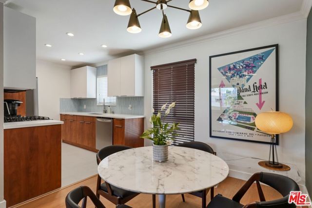 5811 Woodman Avenue 7, Los Angeles, CA 91401