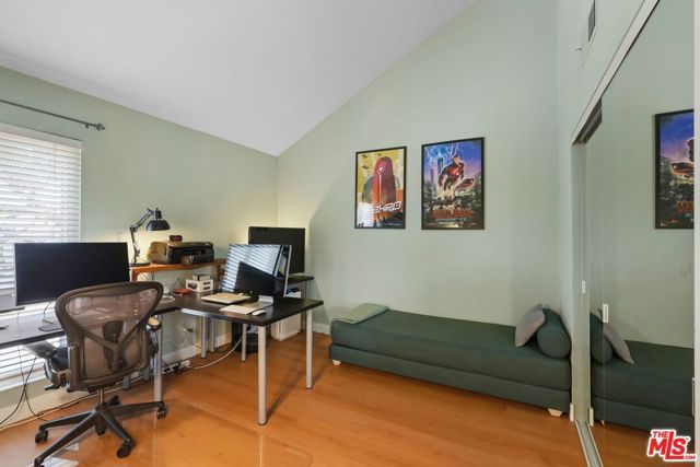 5811 Woodman Avenue 7, Los Angeles, CA 91401