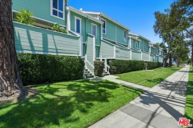 5811 Woodman Avenue 7, Los Angeles, CA 91401