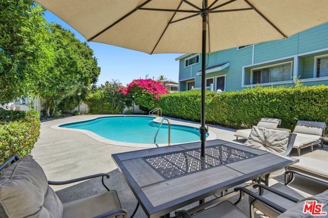 5811 Woodman Avenue 7, Los Angeles, CA 91401