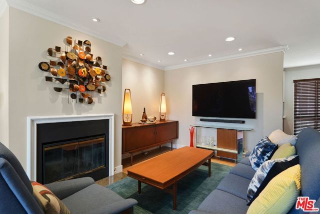 5811 Woodman Avenue 7, Los Angeles, CA 91401