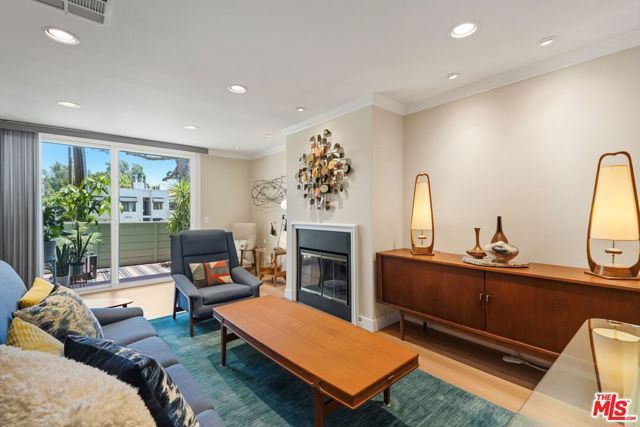 5811 Woodman Avenue 7, Los Angeles, CA 91401