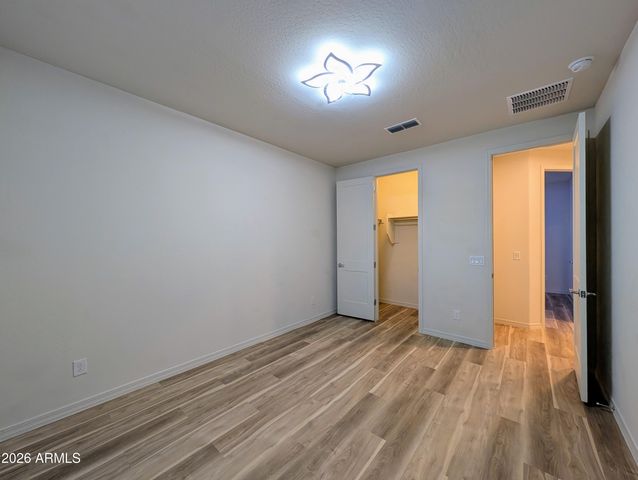 5902 N 86TH Drive, Glendale, AZ 85305